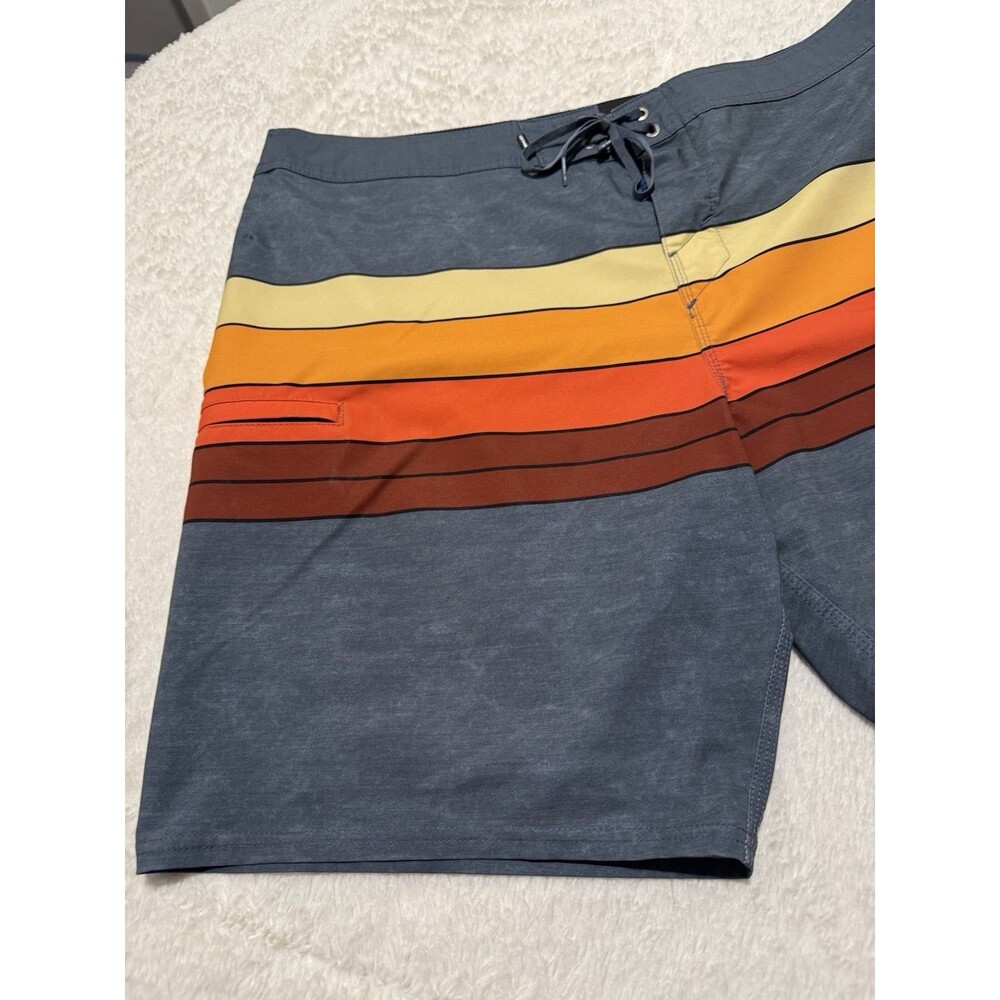 O'Neill Hyperfreak Boardshorts Swim Trunks Men  Size 38 Multi-Color Surf Beach ! - Picture 3 of 10